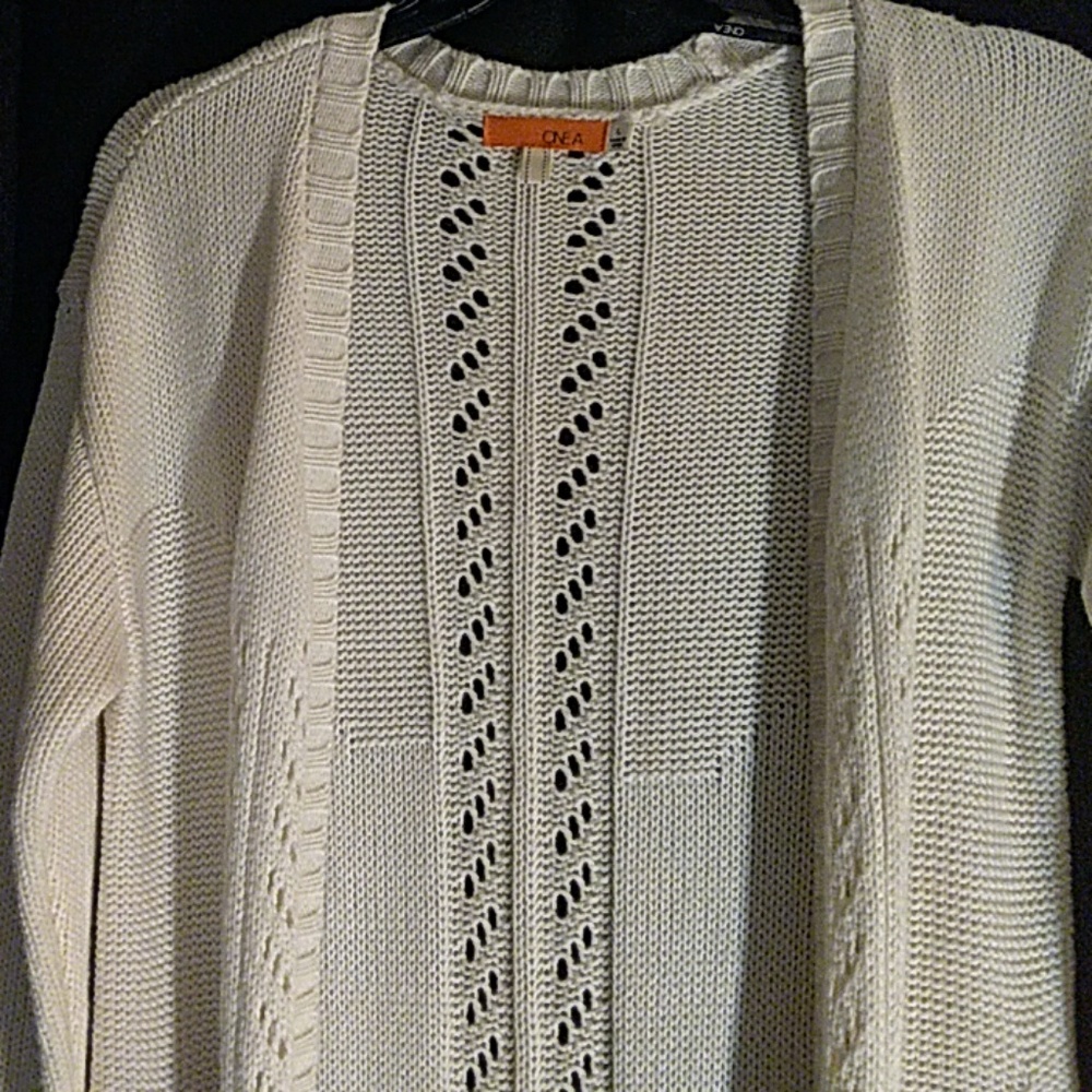 Sweater - Picture 2 of 3